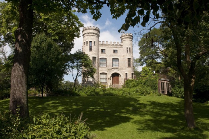 Chicago S Only Castle The History Of Givins Irish Castle And Its Keepers